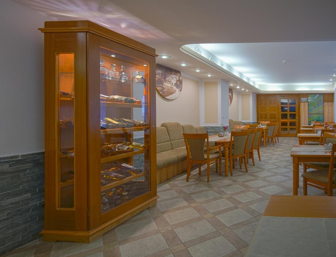 Hotel Praha Hřensko Extérieur photo